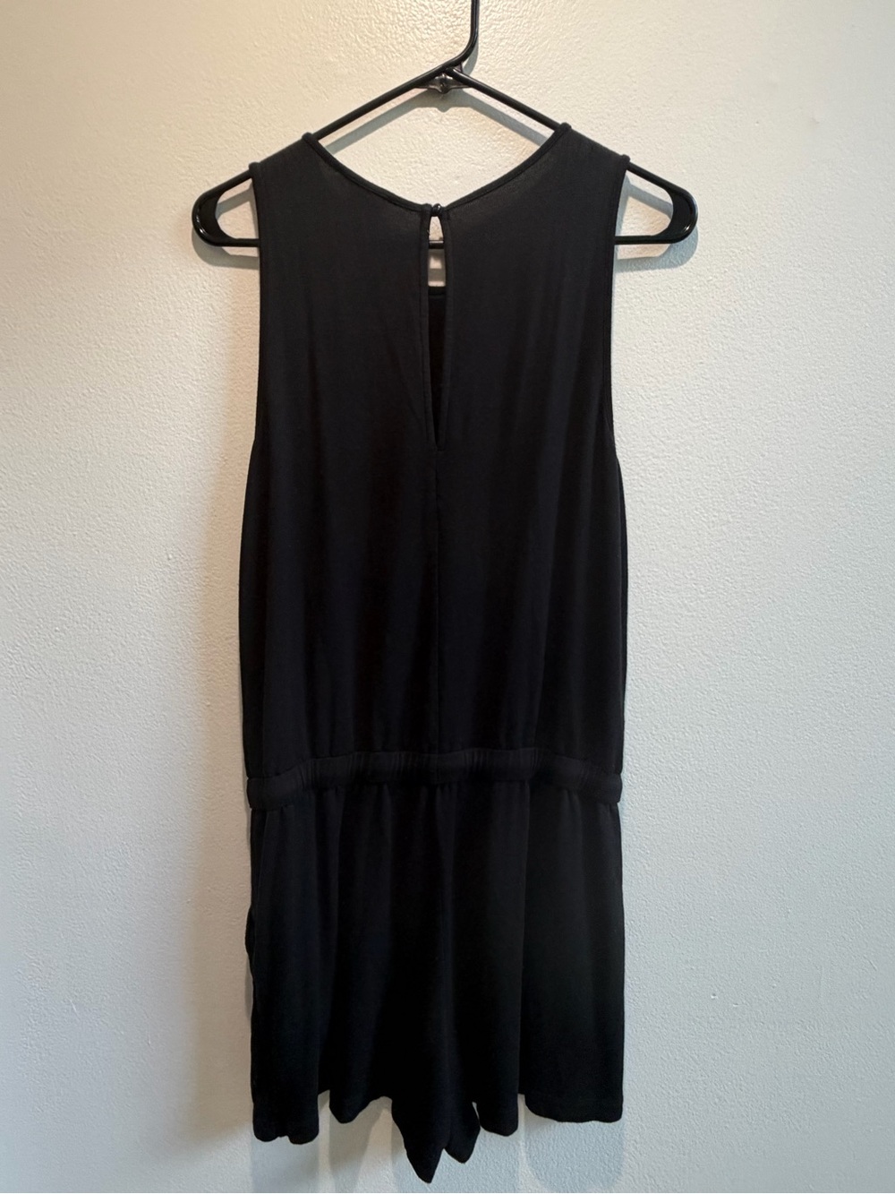 Sleeveless Black Romper - Picture 3 of 4